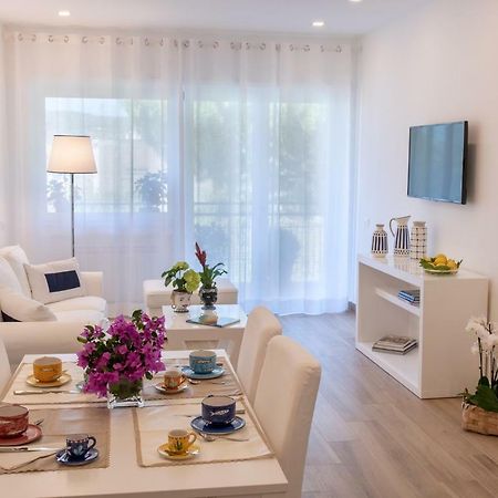 Solymar Apartments Sorrento Luaran gambar