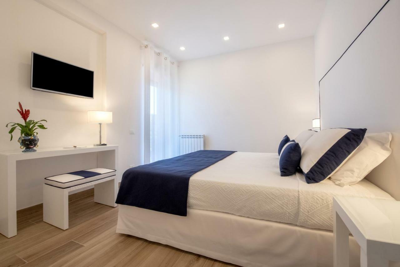 Solymar Apartments Sorrento Luaran gambar