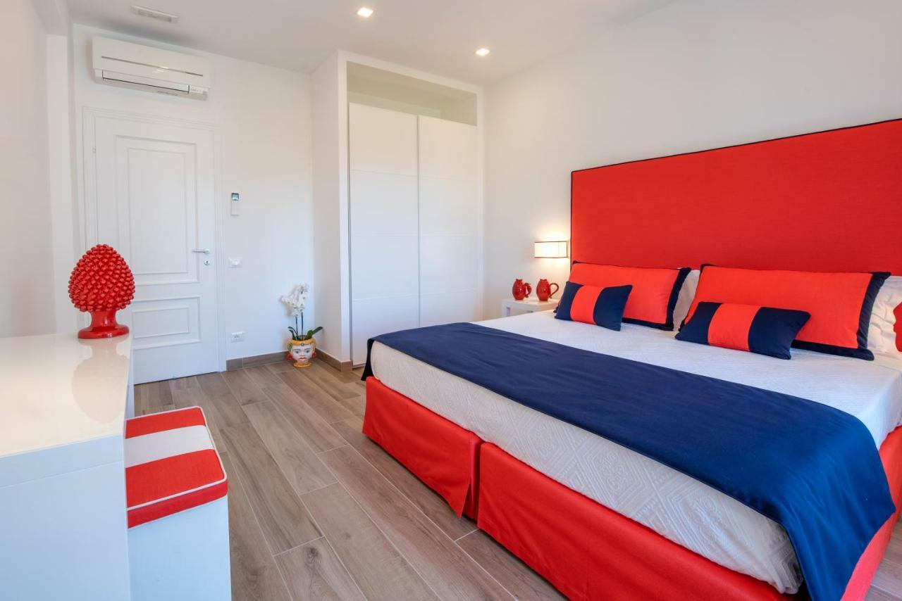 Solymar Apartments Sorrento Luaran gambar