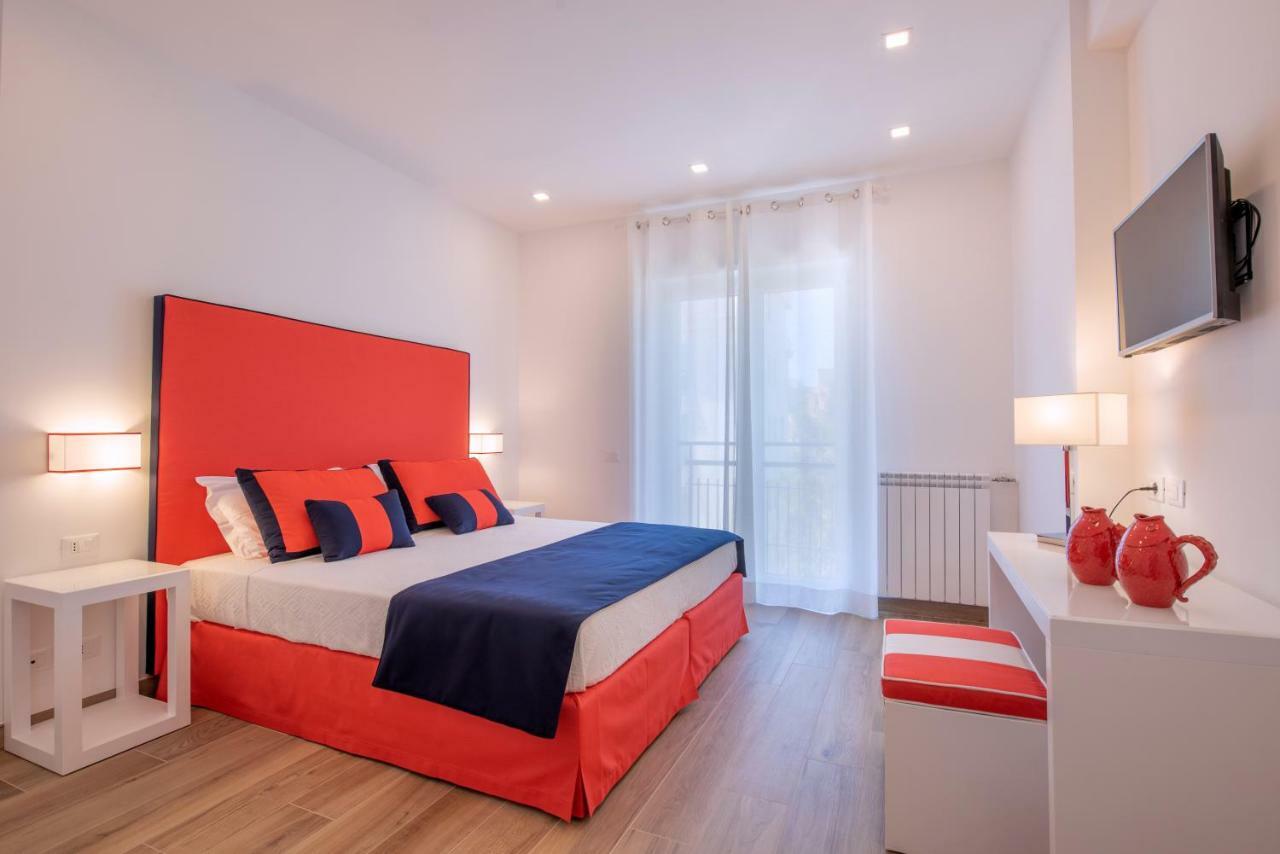 Solymar Apartments Sorrento Luaran gambar